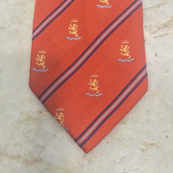 J. S. BLANK THE COLSWOLD COLLECTION SILK TIE - Picture 1 of 14